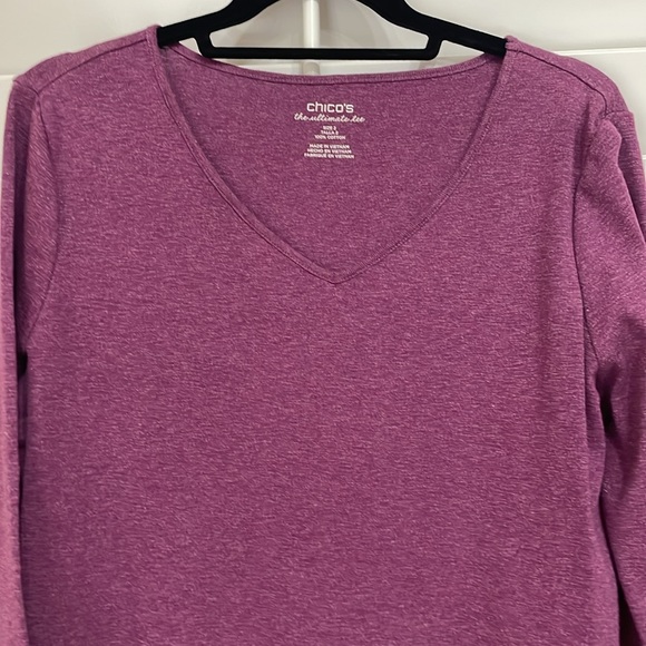 Chico’s Ultimate Tee, V-Neck, Size 2 (10/12) Violet, 3/4 sleeve. - Picture 3 of 7